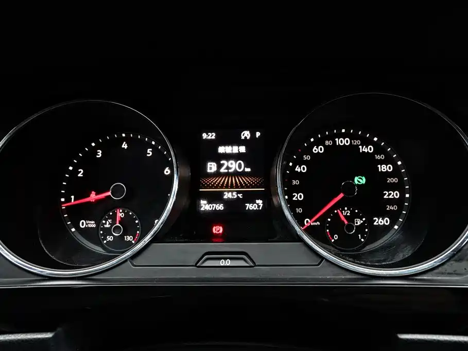 Volkswagen Tiguan L 2017 — фото 11