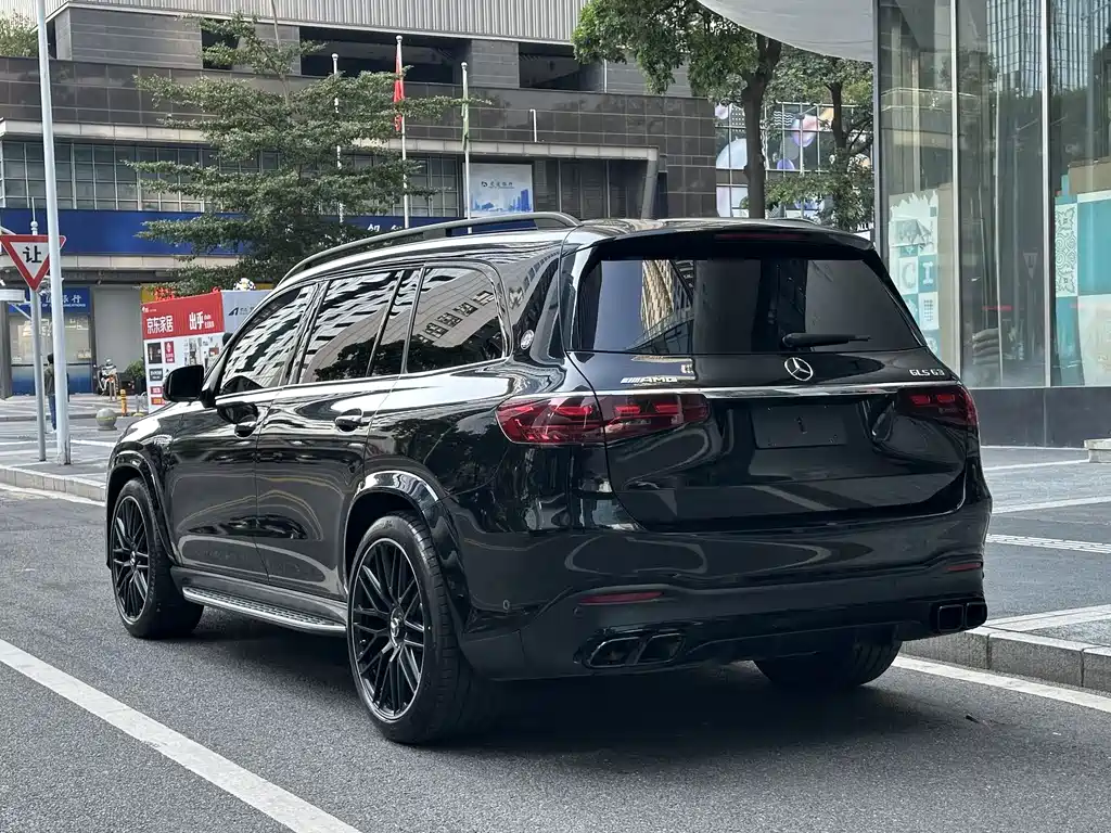 Mercedes-Benz GLS AMG 2024 — фото 17