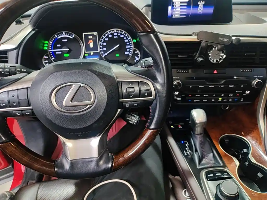 Lexus RX 2016 — фото 10