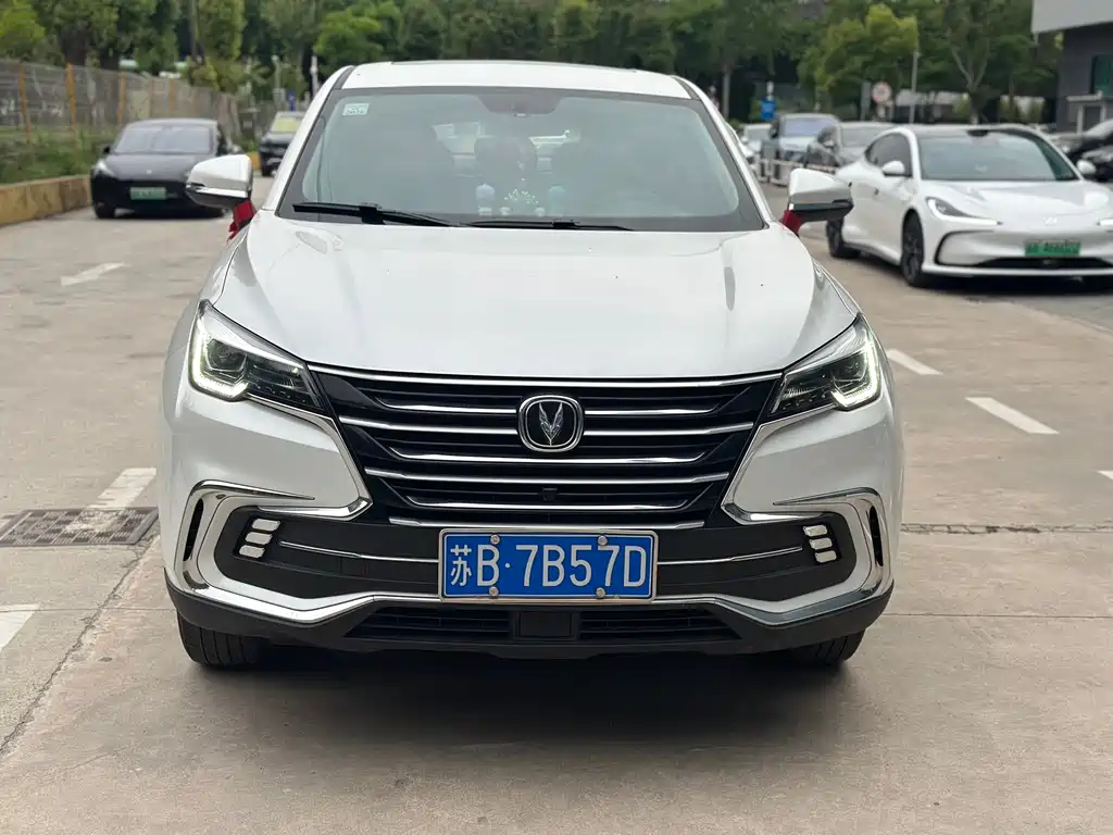 Changan CS85 COUPE 2020 — фото 2
