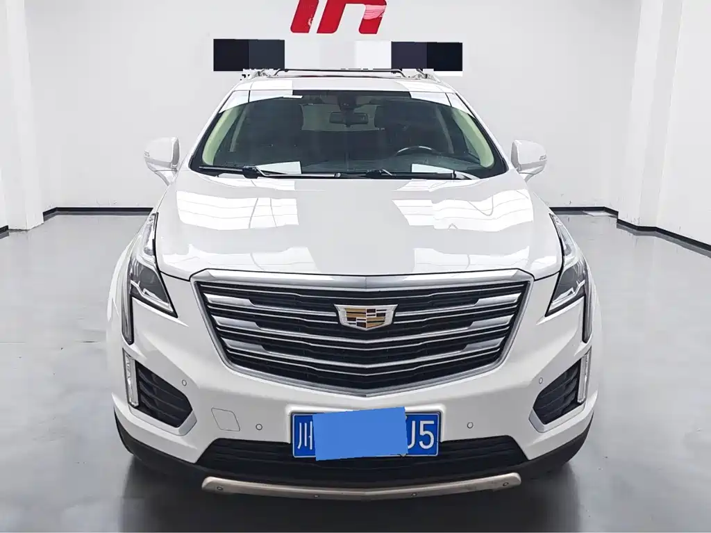 Cadillac XT5 2019 — фото 2