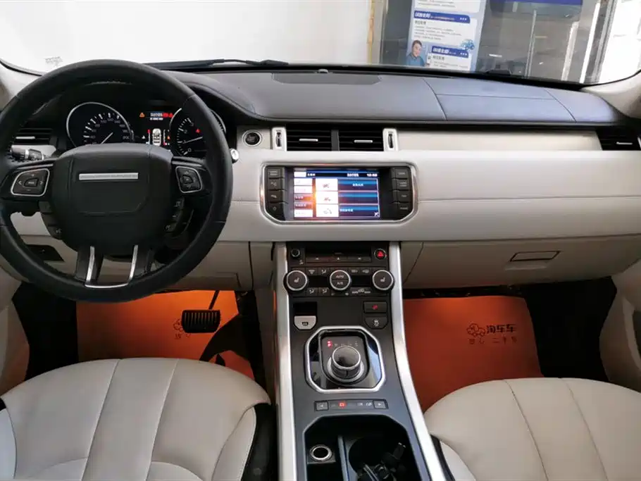 Land Rover Evoque 2012 — фото 12