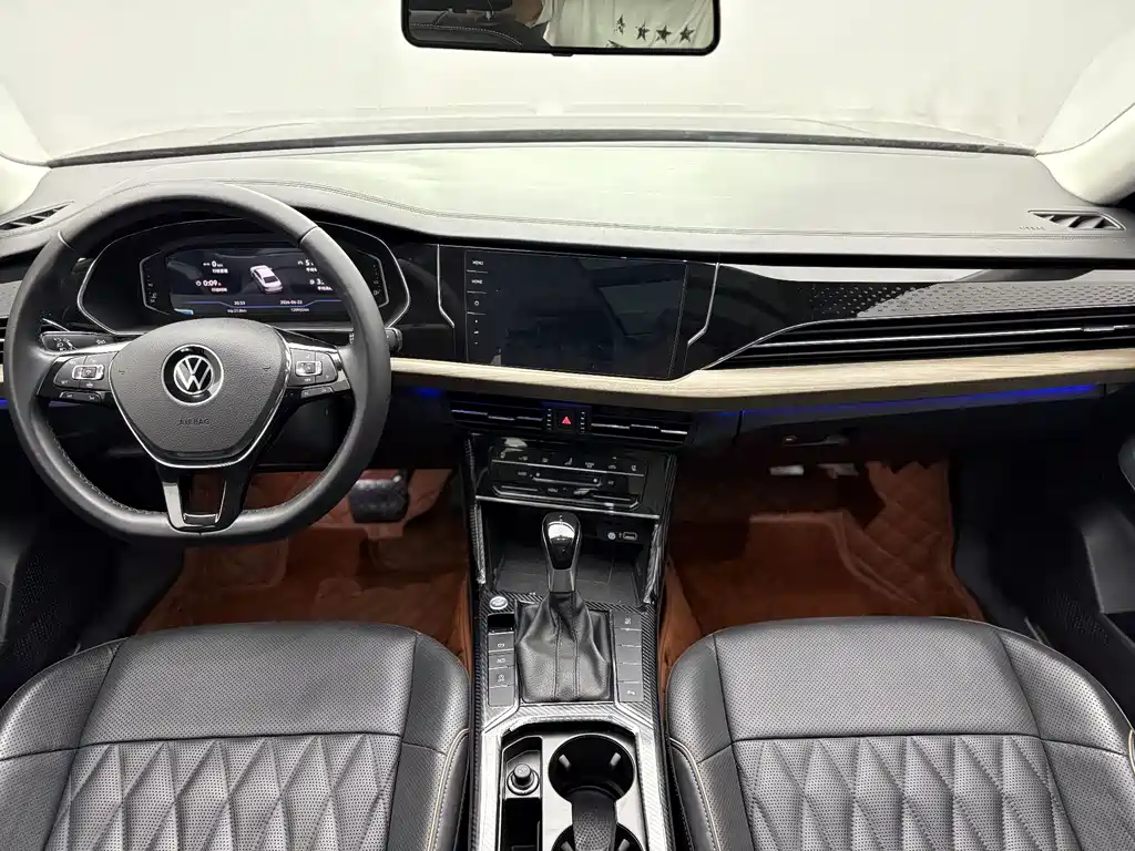 Volkswagen Passat 2021