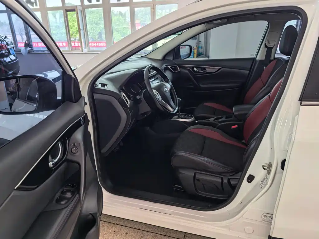 Nissan Qashqai 2016