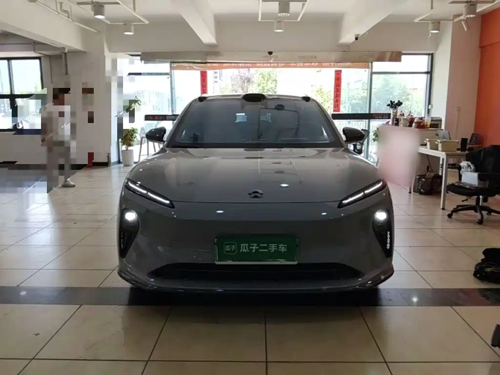 NIO ET5T 2024