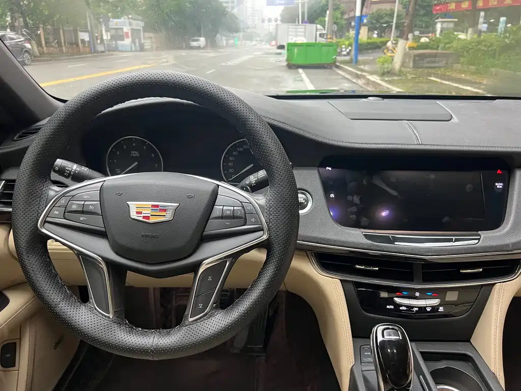 Cadillac CT6 2021 — фото 28