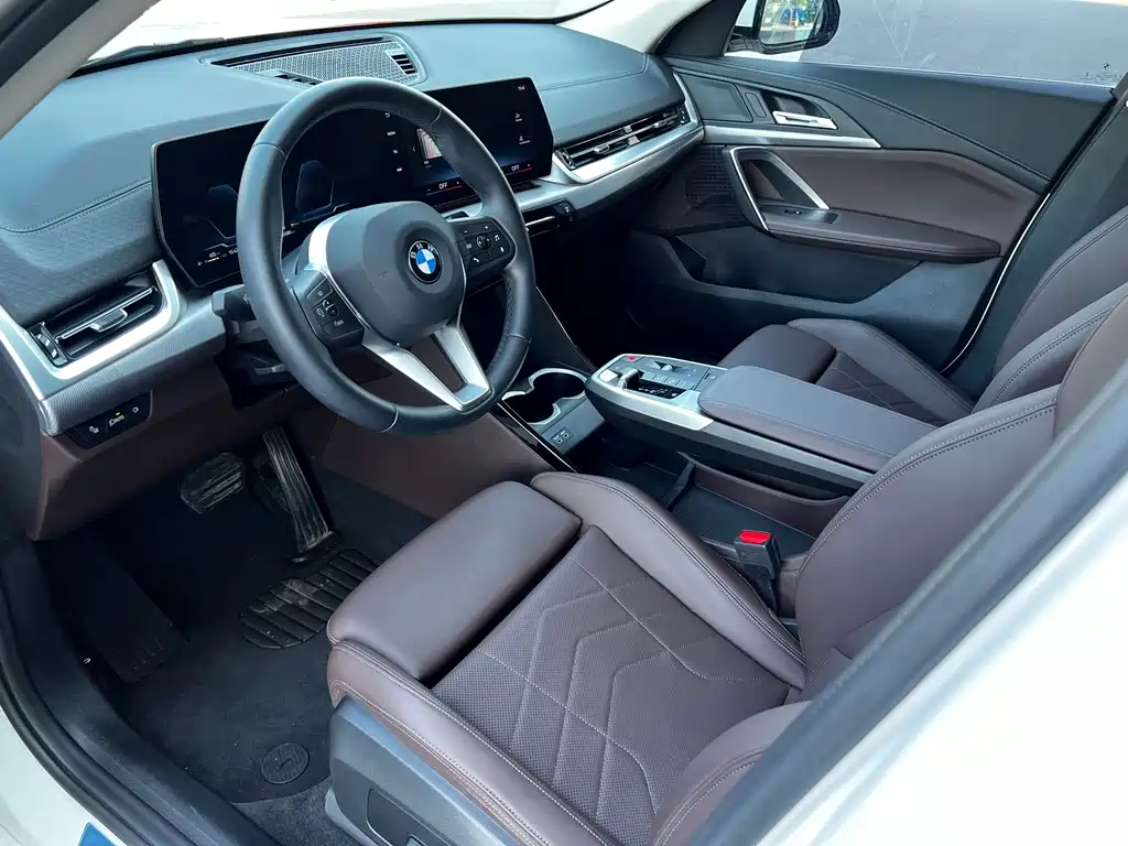 BMW X2 2024 — фото 9