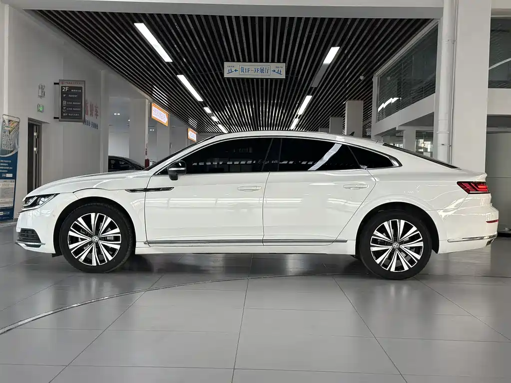 Volkswagen CC 2020 — фото 8