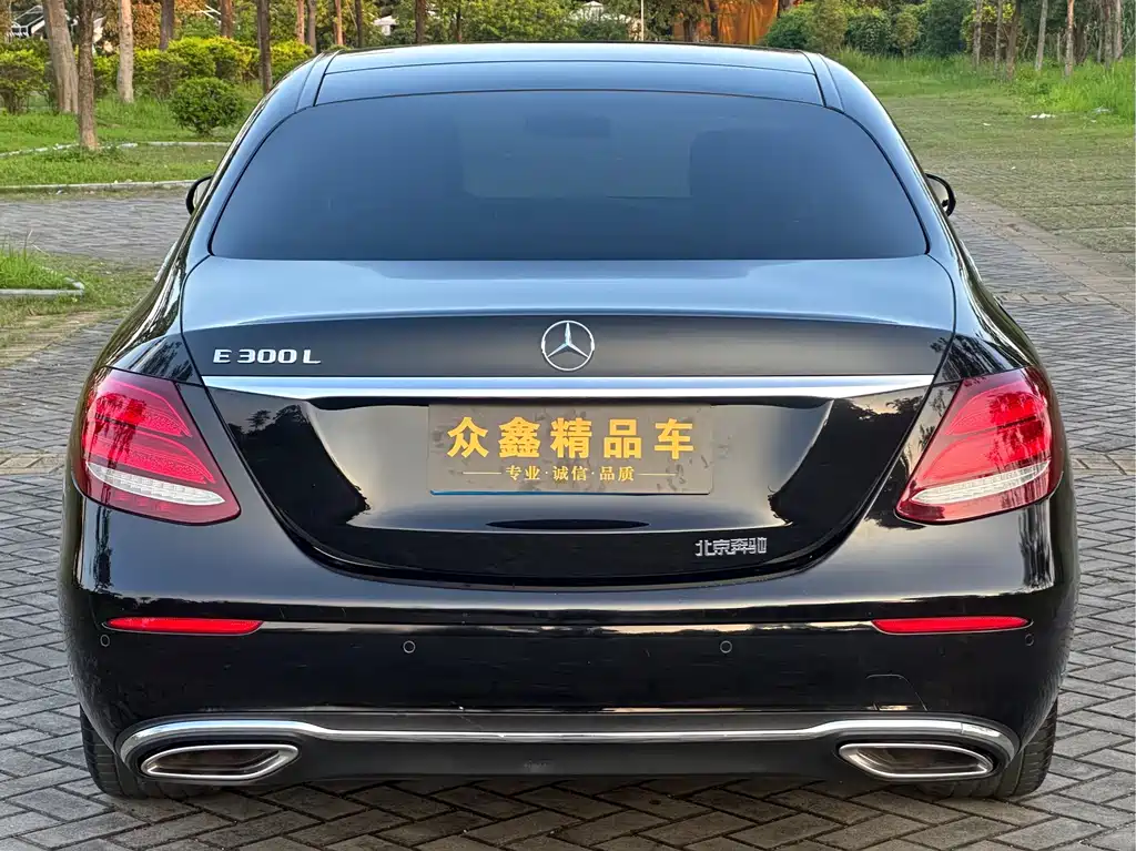 Mercedes-Benz E-Class 2020 — фото 14