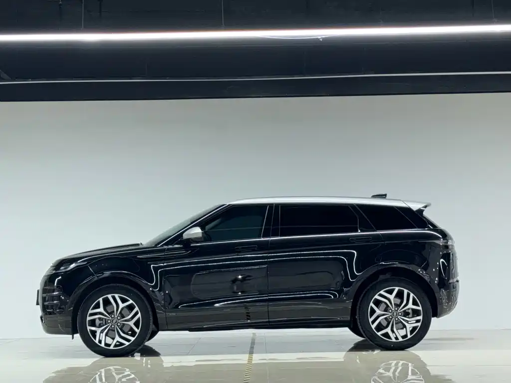 Land Rover Range Rover Evoque 2022 — фото 3