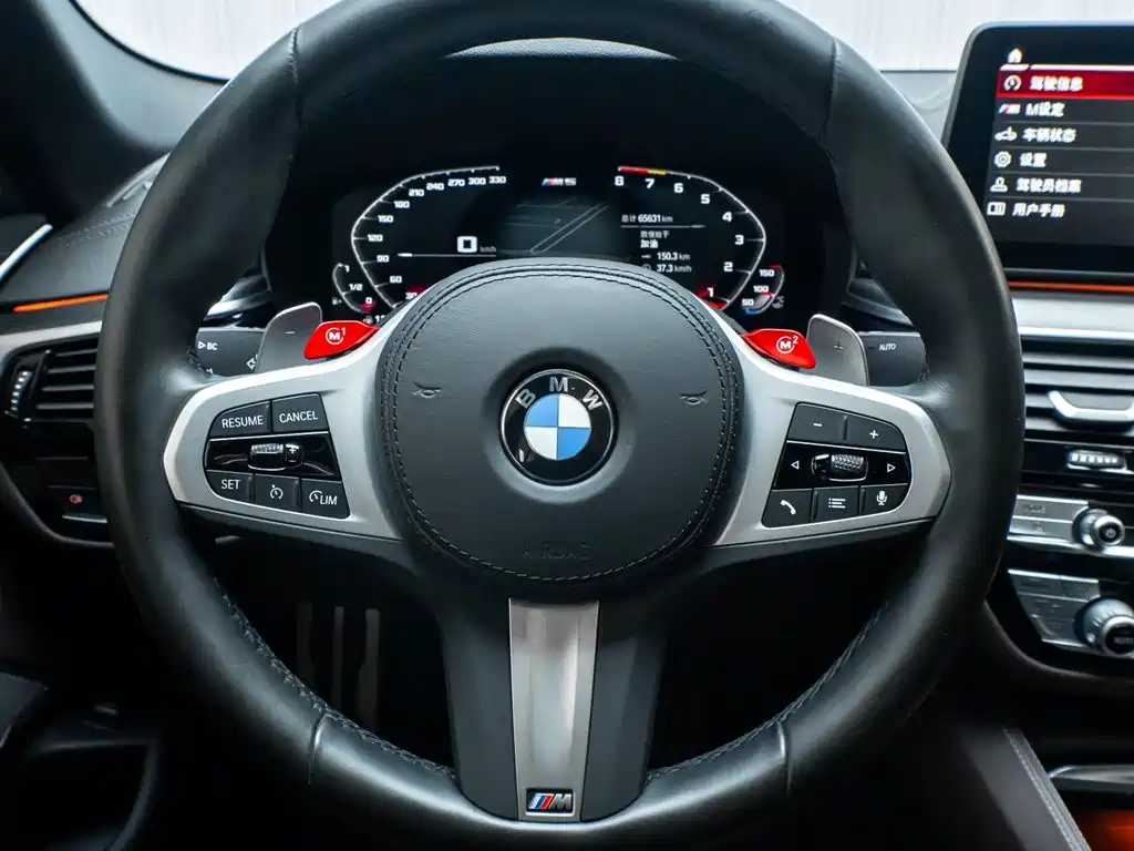 BMW 5 Series 2022 — фото 14
