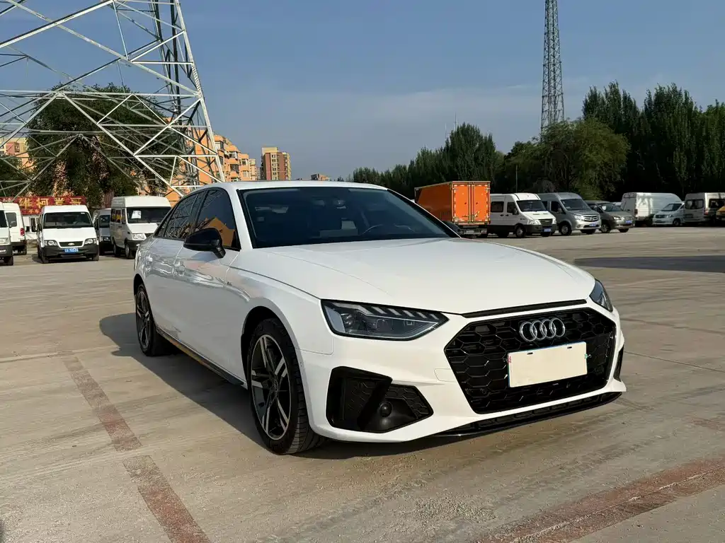 Audi A4L 2023