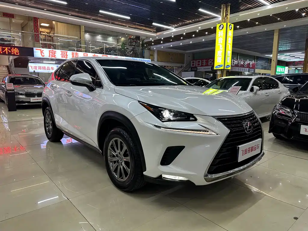 Lexus NX 2021 — фото 3