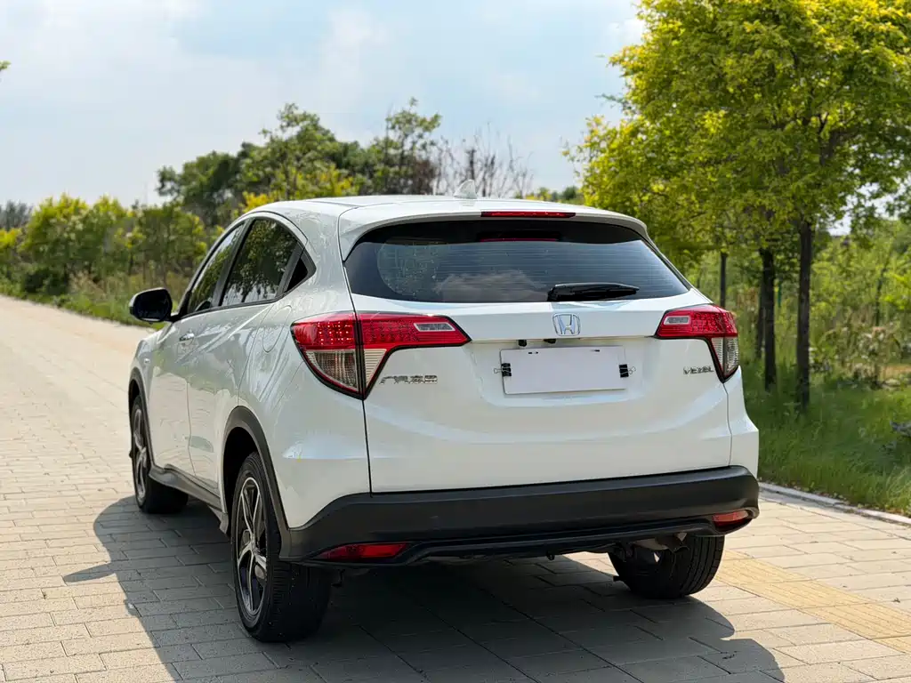 Honda Vezel 2022 — фото 23