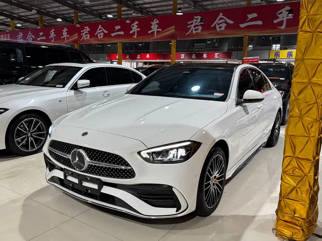 Mercedes-Benz C-Class 2022 — фото 1
