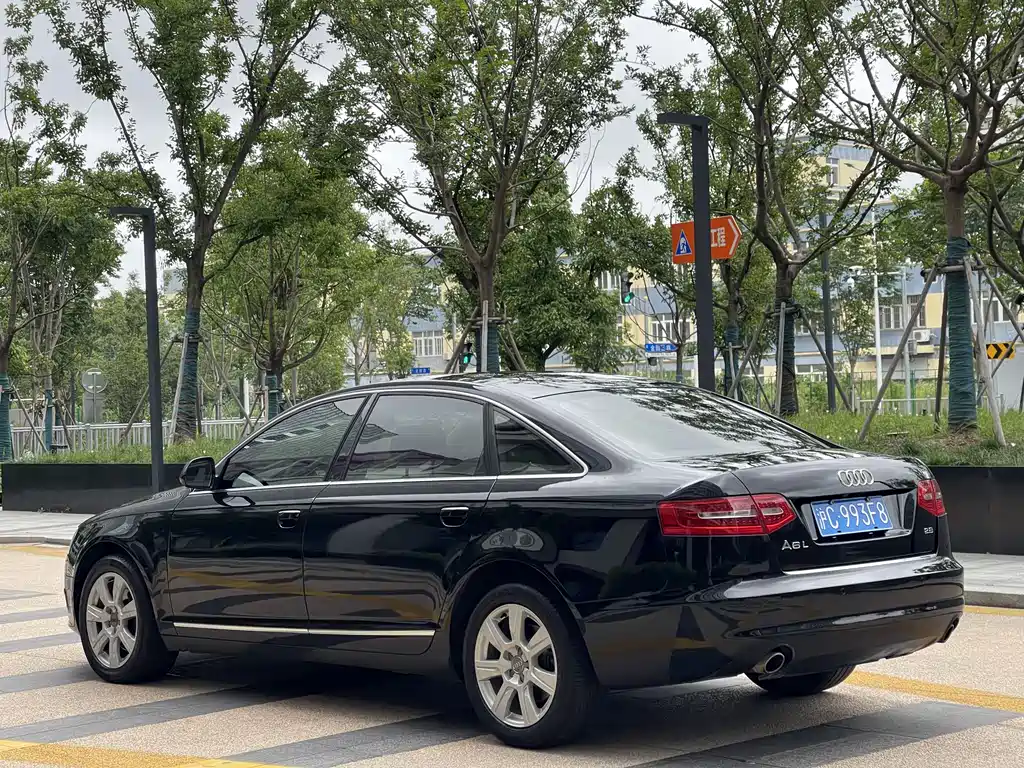 Audi A6L 2011