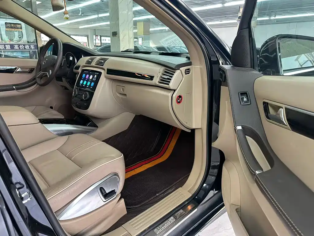 Mercedes-Benz R-Class 2015 — фото 6