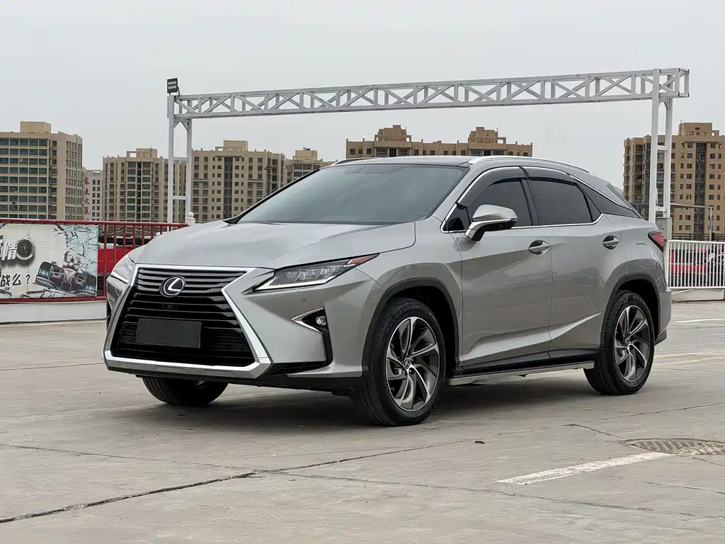 Lexus RX 2019 — фото 1