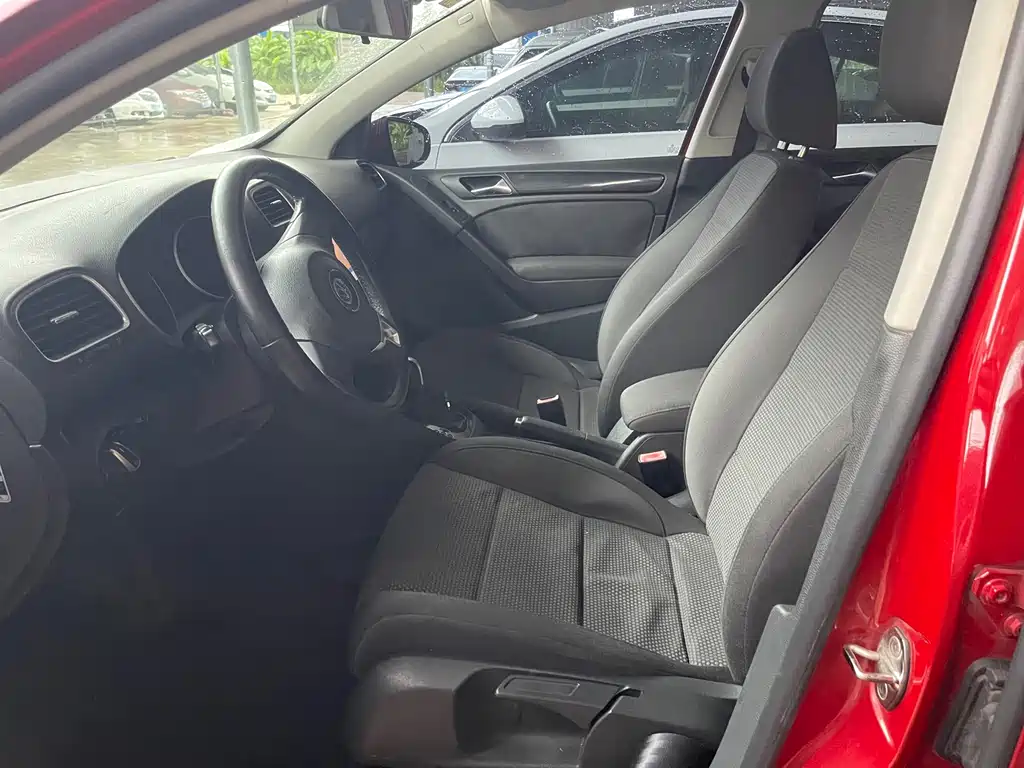Volkswagen Golf 2012