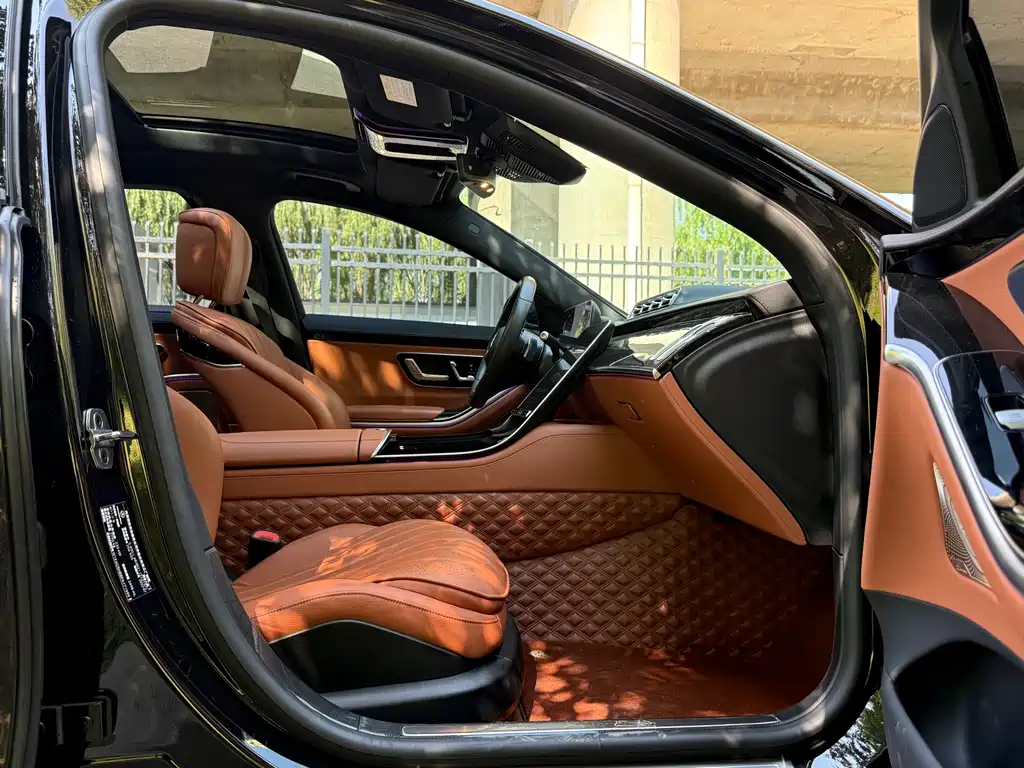 Mercedes-Benz S-Class 2023 — фото 8