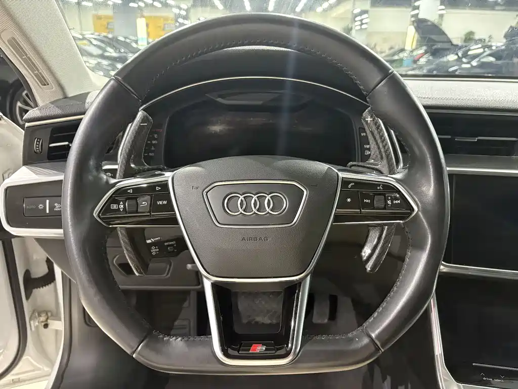Audi A7 2019 — фото 9