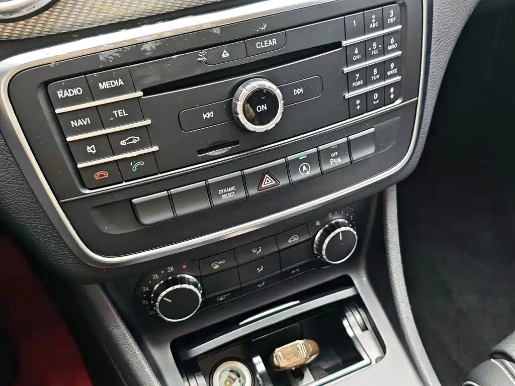Mercedes-Benz GLA 2017 — фото 9