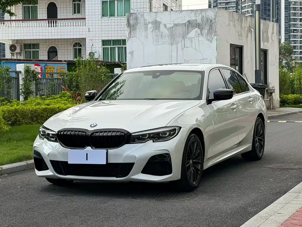 BMW 3 Series 2022