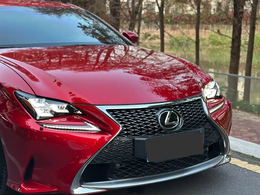 Lexus RC 2018 — фото 9