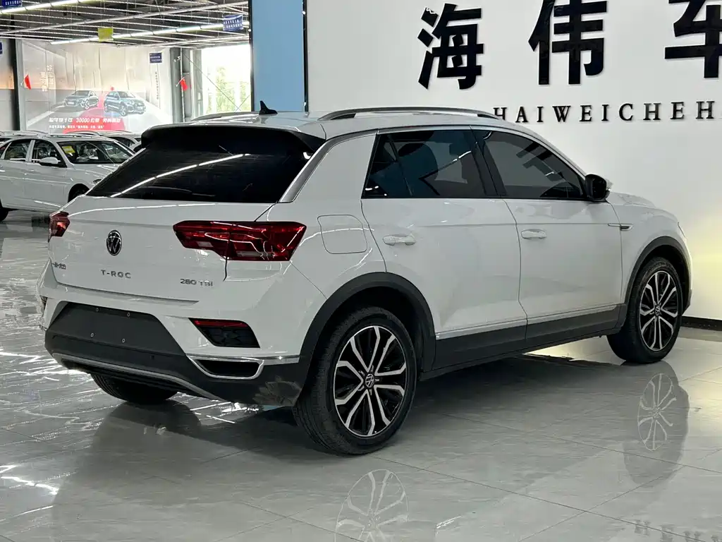 Volkswagen T-Roc 2022 — фото 10