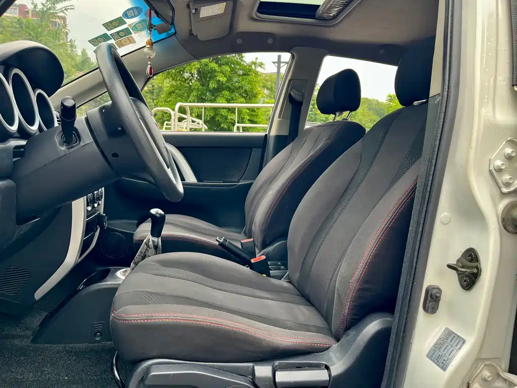 Changan CX20 2015 — фото 4