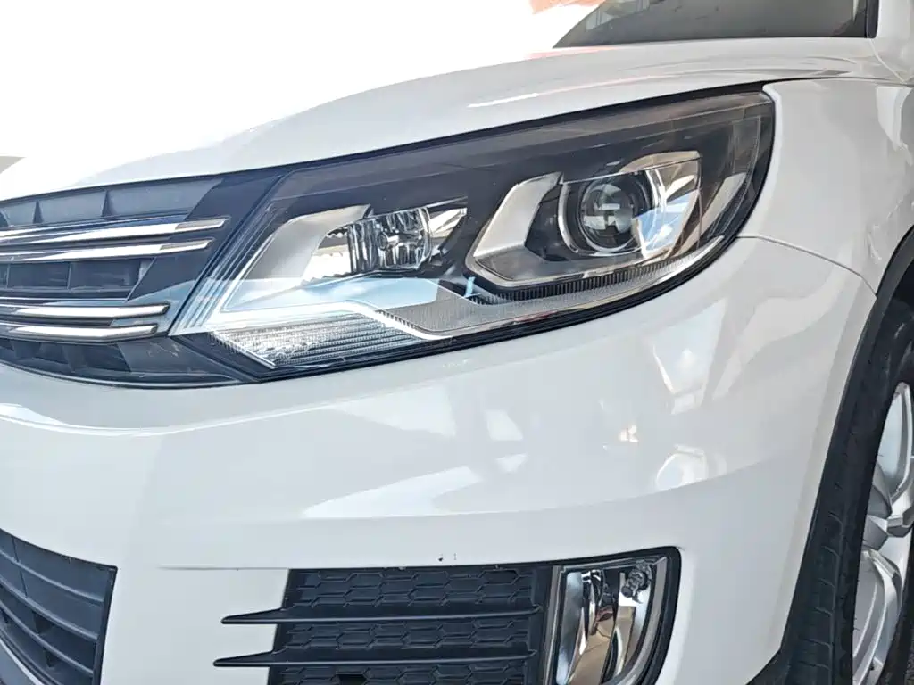 Volkswagen Tiguan 2016 — фото 24