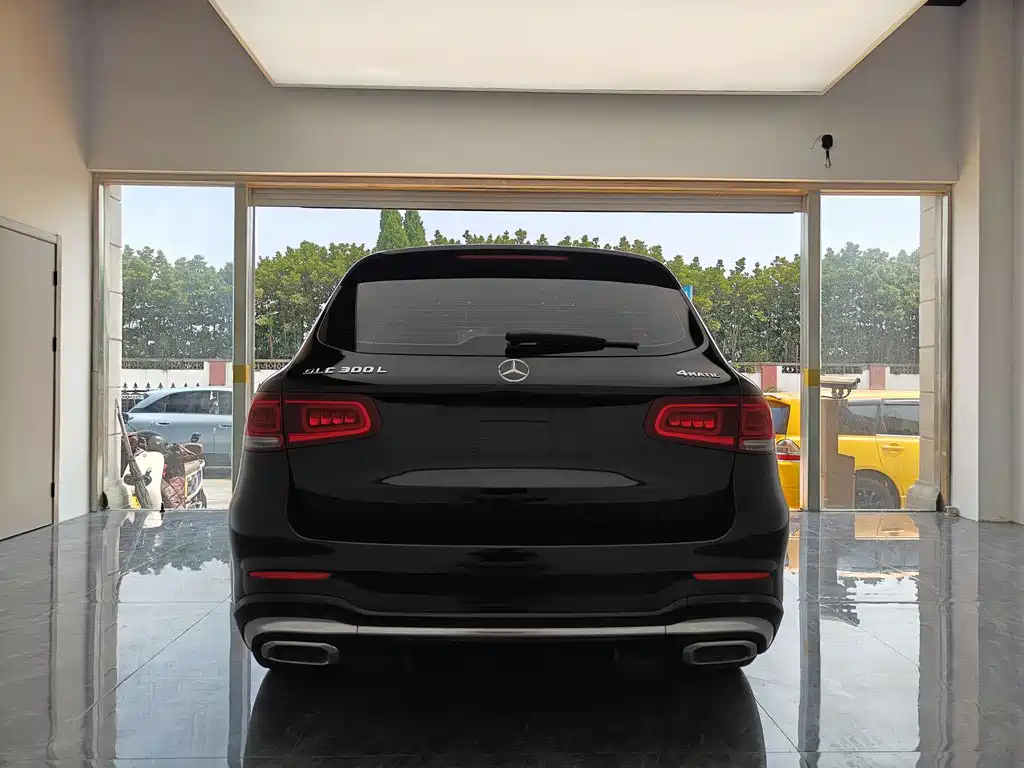 Mercedes-Benz GLC 2022