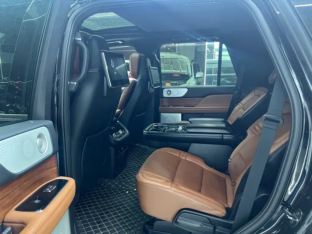 Lincoln Navigator 2019