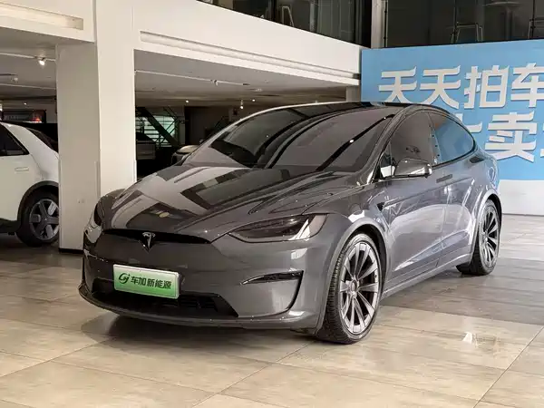 Tesla Model X 2023