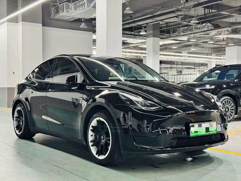 Tesla Model Y 2022 — фото 1