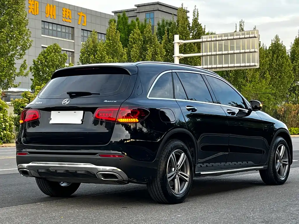 Mercedes-Benz GLC 2021 — фото 4
