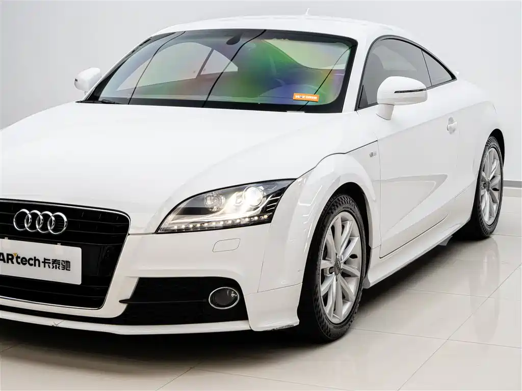 Audi TT 2013 — фото 7