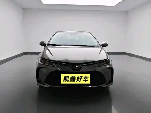 Toyota Corolla 2021 — фото 2