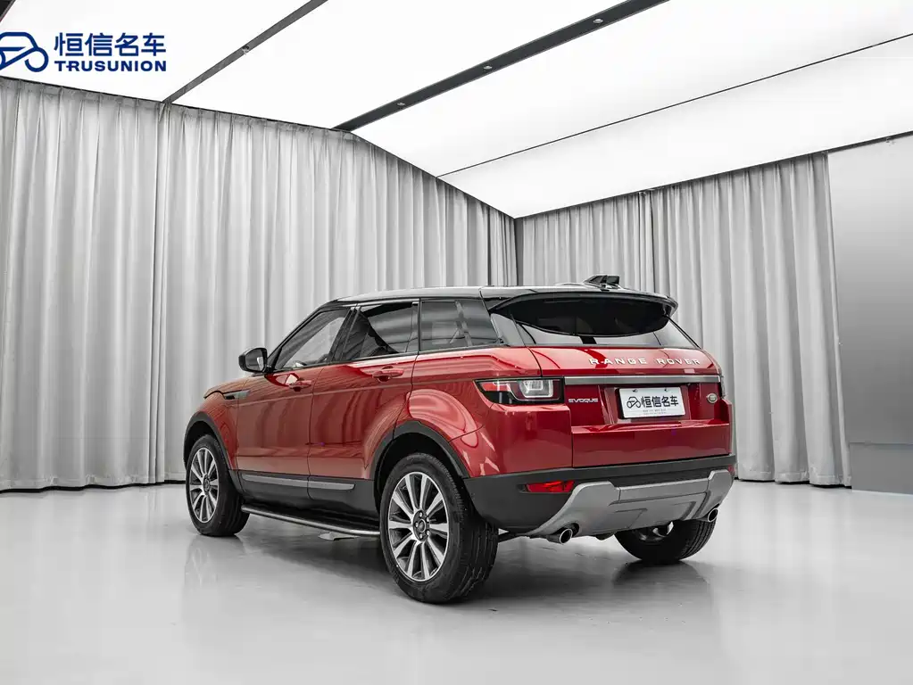 Land Rover Evoque 2018 — фото 6