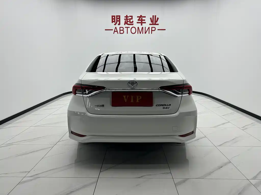 Toyota Corolla 2023 — фото 10