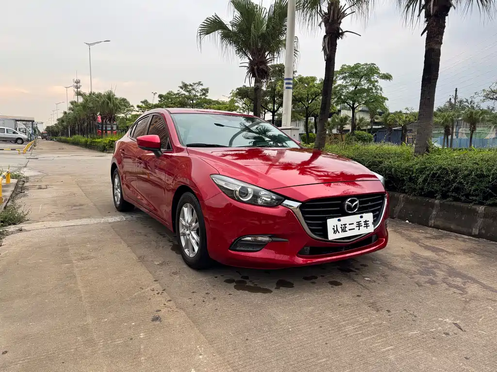 Mazda 3 Axela 2018 — фото 3