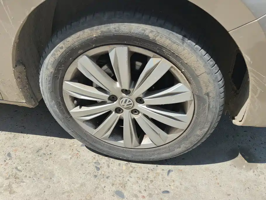 Volkswagen Bora 2016