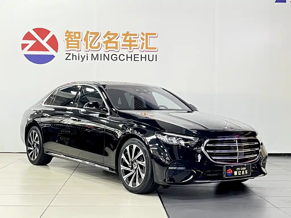 Mercedes-Benz E-Class 2024