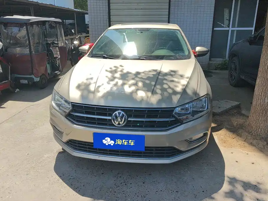 Volkswagen Bora 2016