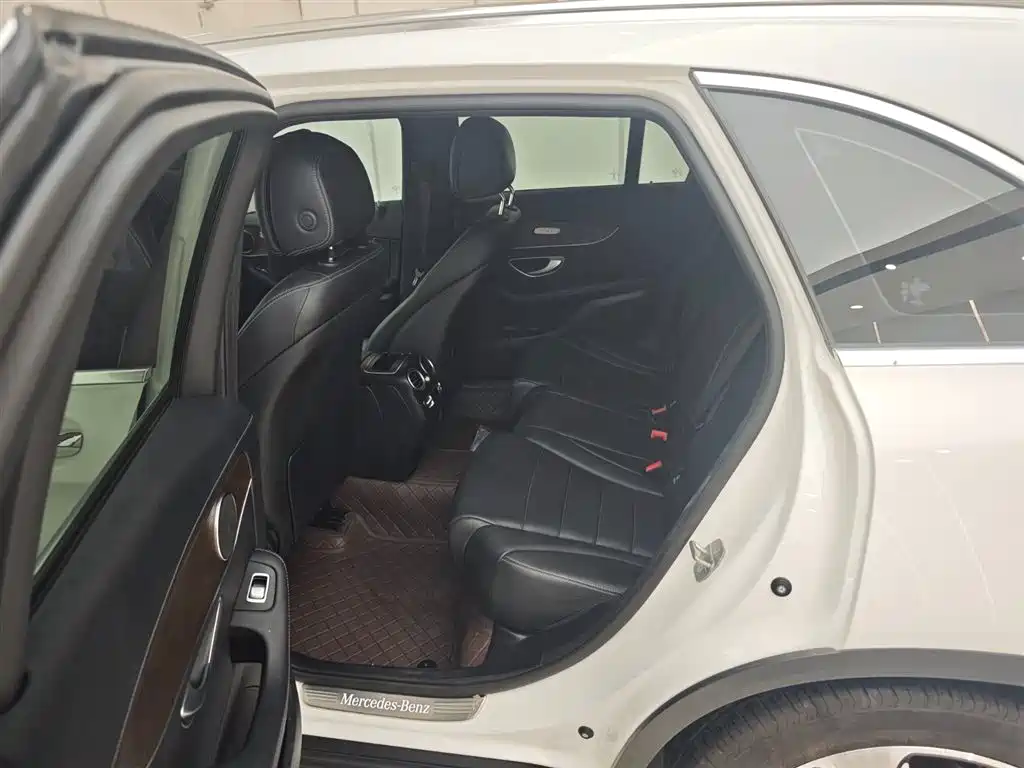 Mercedes-Benz GLC 2022