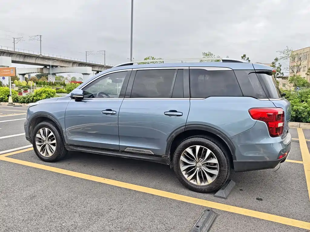 GAC Motor Trumpchi GS8 2017 — фото 25