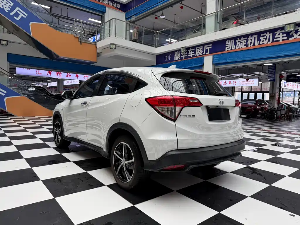 Honda Vezel 2021 — фото 14