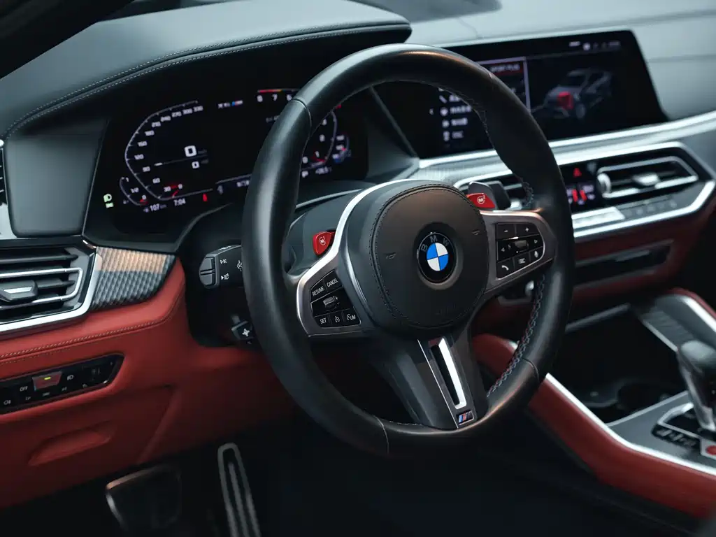 BMW X6 M 2020 — фото 13