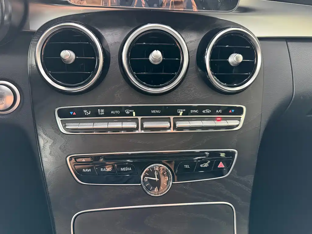Mercedes-Benz C-Class 2017 — фото 13