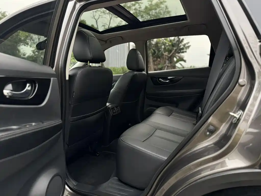 Nissan X-Trail 2020 — фото 9